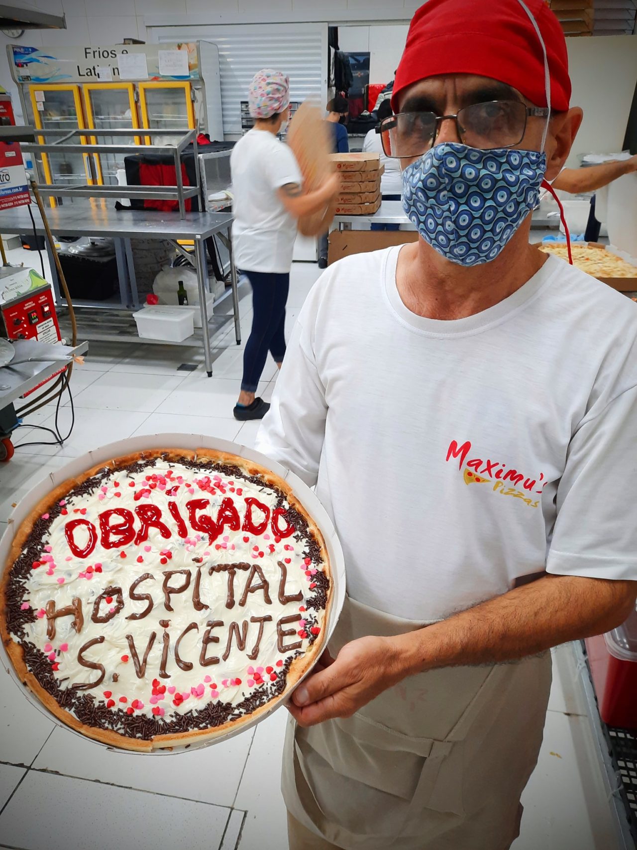 Pizzaria faz homenagem aos profissionais de saúde do Hospital São