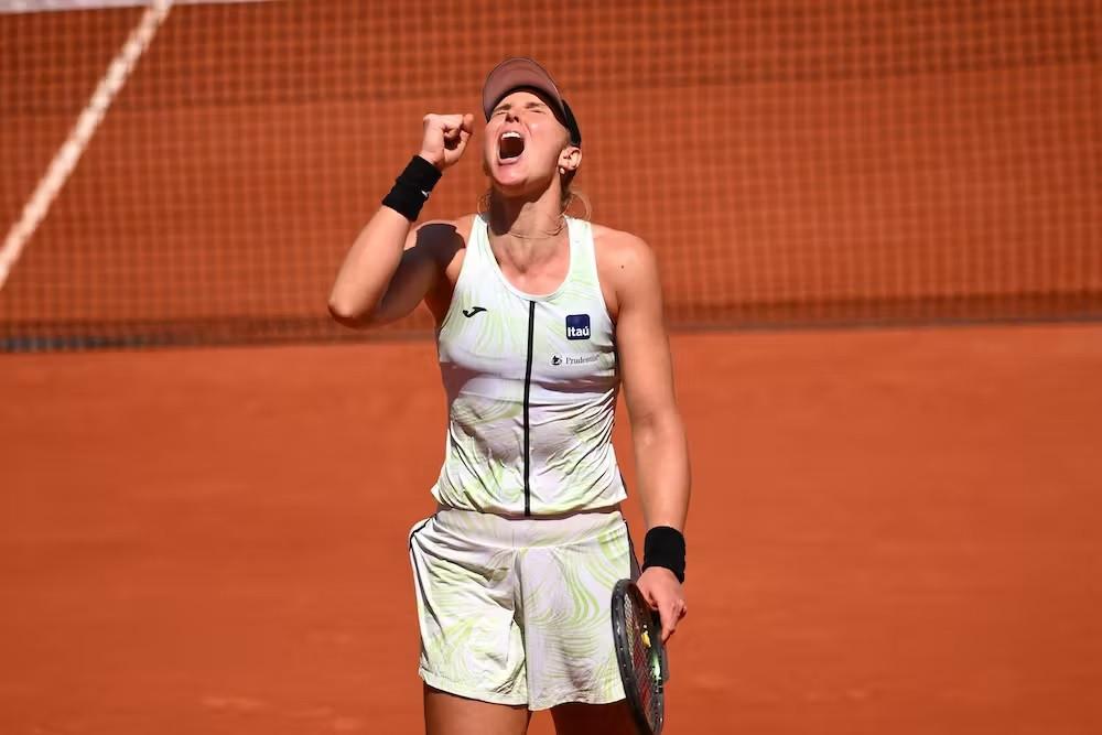 Bia Haddad Maia faz história, vence tunisiana e está na semifinal de Roland  Garros